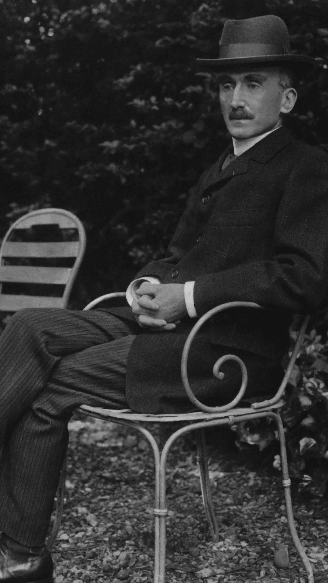 05 de febrero 2022 |  Henri Bergson￼